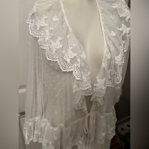 Torrid Lace Ruffle Tier Kimono NWT- see description 1X - Picture 10 of 12